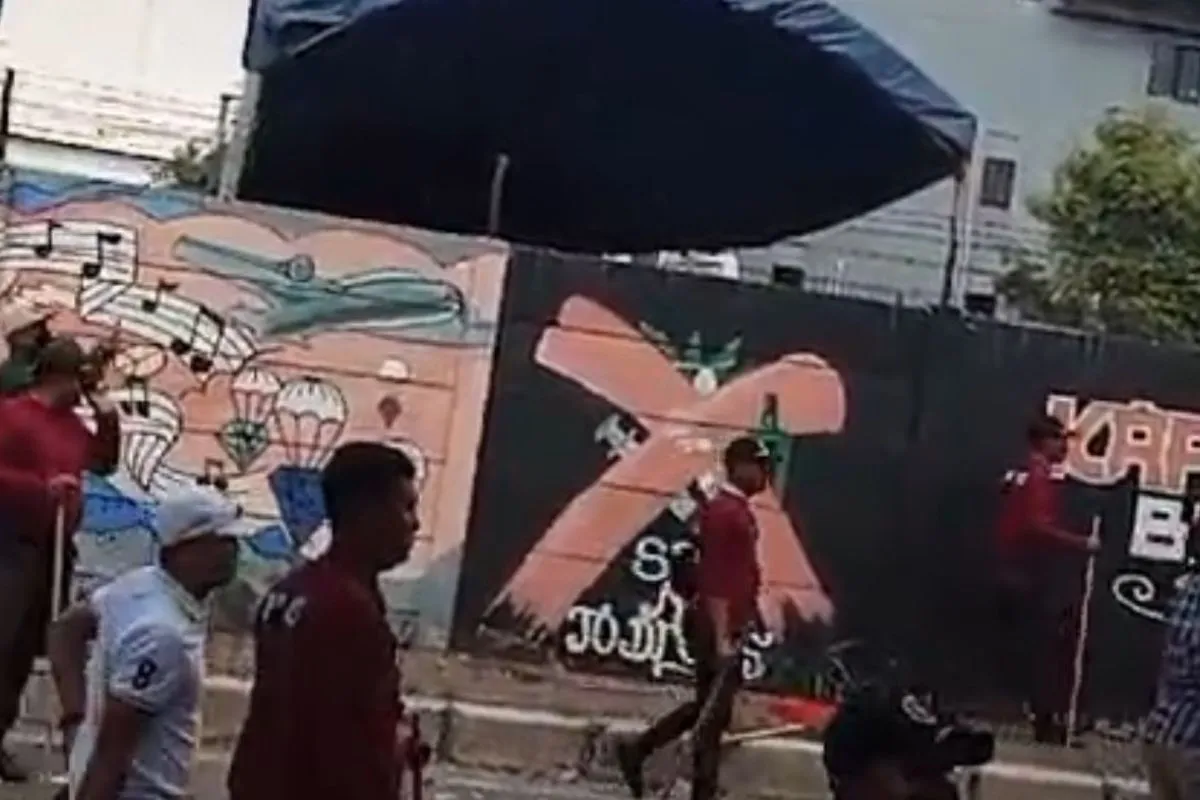 Unjuk Rasa Warga Kapuk Muara Berakhir Ricuh, Delapan Orang Terluka