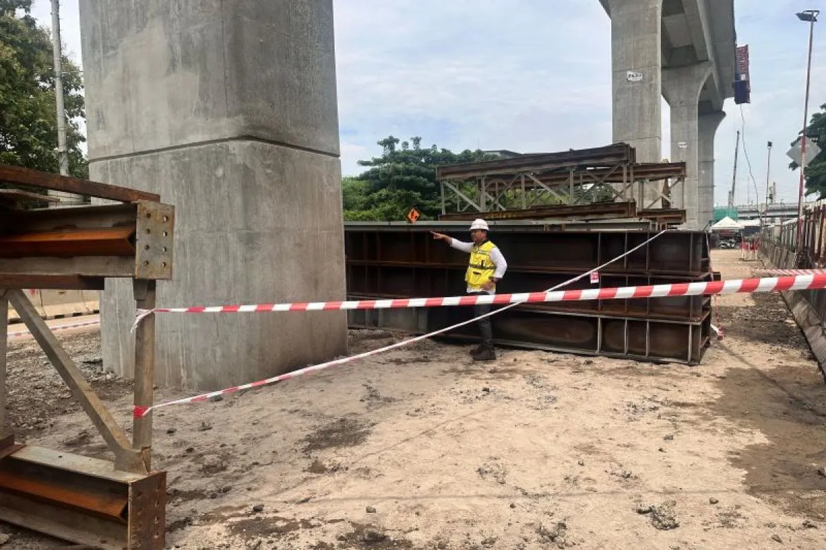 Situasi Proyek LRT Jakarta Kembali Terkendali Pascakebakaran di Area P42