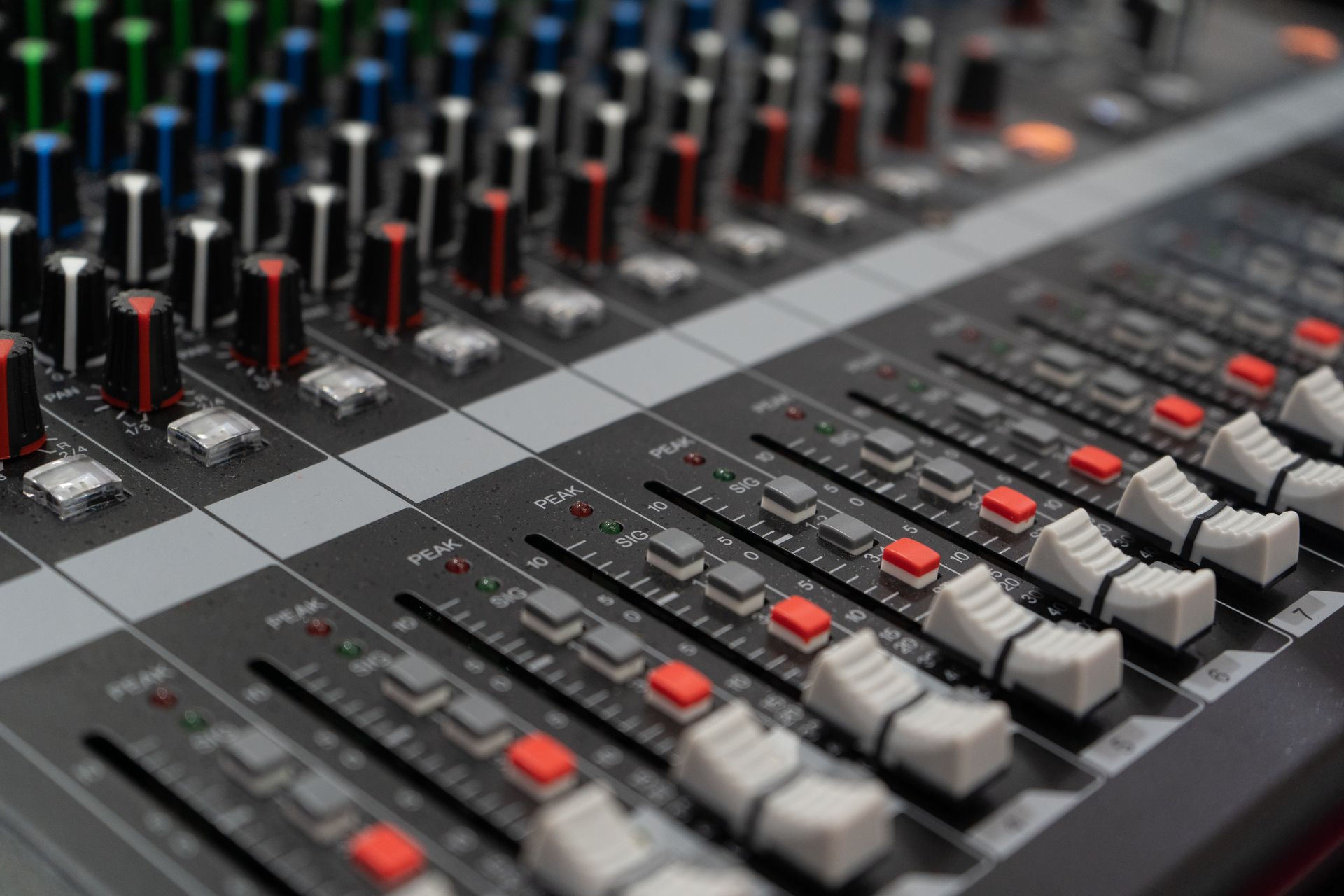 Mixer sound