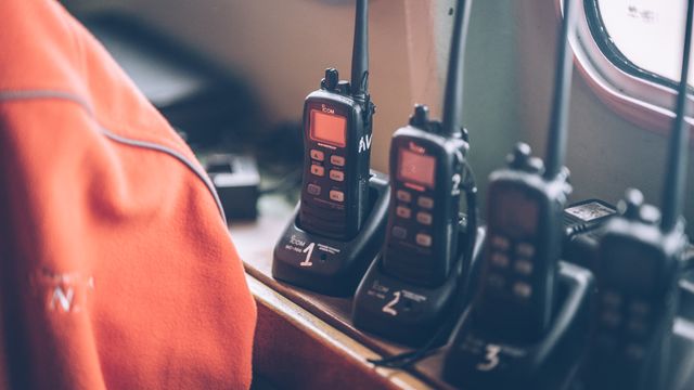 Walkie talkie